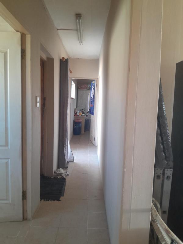 10 Bedroom Property for Sale in Hawston Western Cape